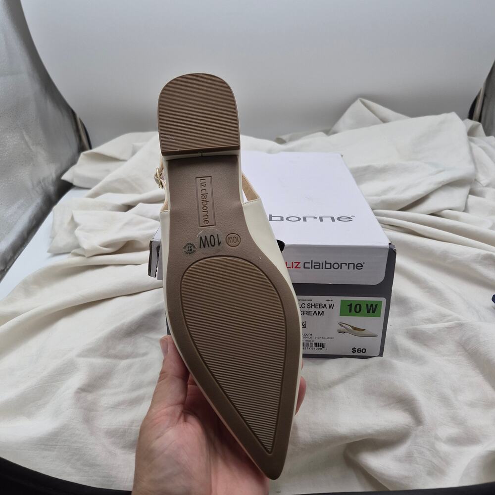 NEW Liz Claiborne Sheba Pointed Toe Slingback Flats Cream Shoes Size 10 Wide - Picture 7 of 9